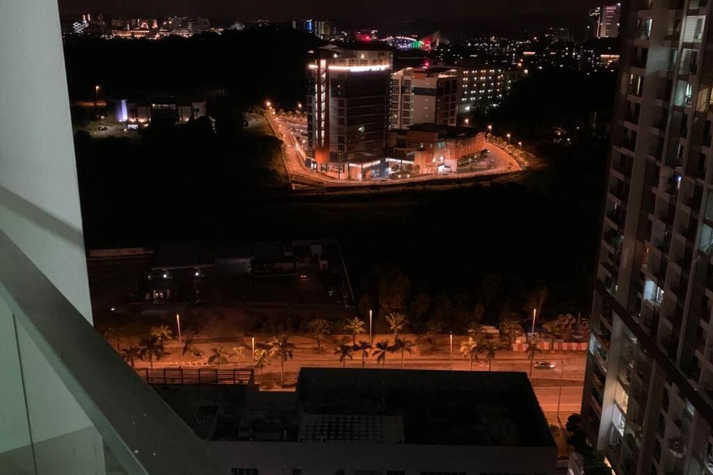 Cosy Studio Netflix Selfcheckin Cyberjaya 2 Dış mekan fotoğraf